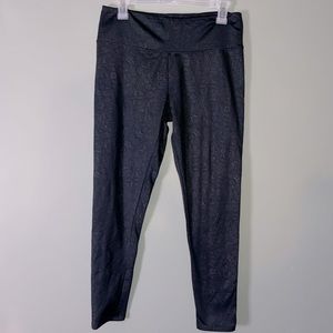 3/$27 Marika Leggings Black Aztec pattern Size L